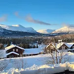 Panorama - Stunning Mountain Views And Outdoor Jacuzzi Option Feriehus Bjorli