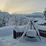 Panorama - Stunning Mountain Views And Outdoor Jacuzzi Option Feriehus *