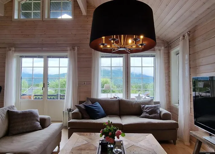 Panorama - Stunning Mountain Views And Outdoor Jacuzzi Option Dom wakacyjny *